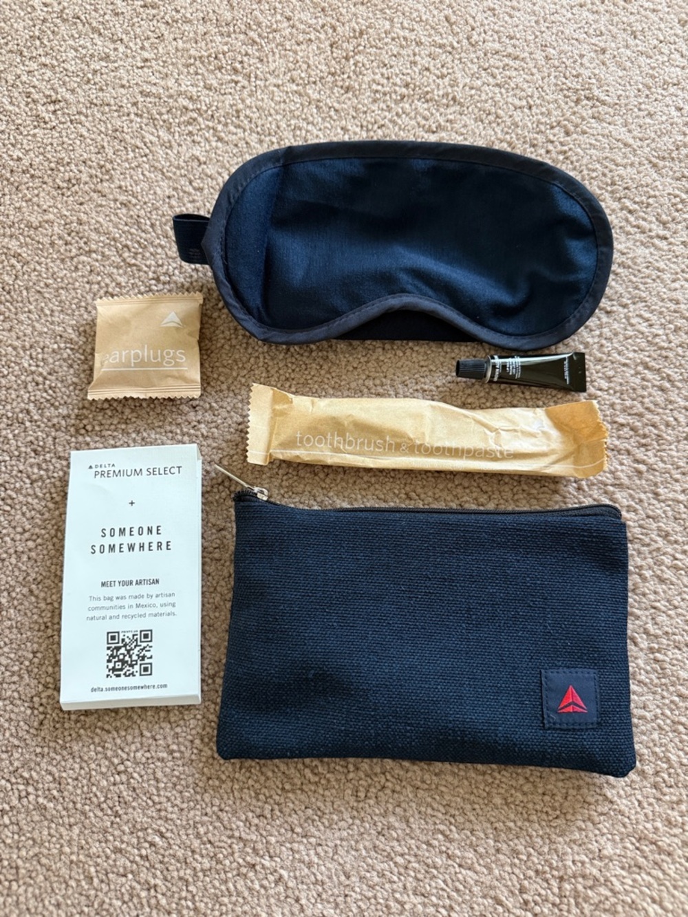 Delta Navy Travel Sleep Mask & Navy Zip Pouch Kit